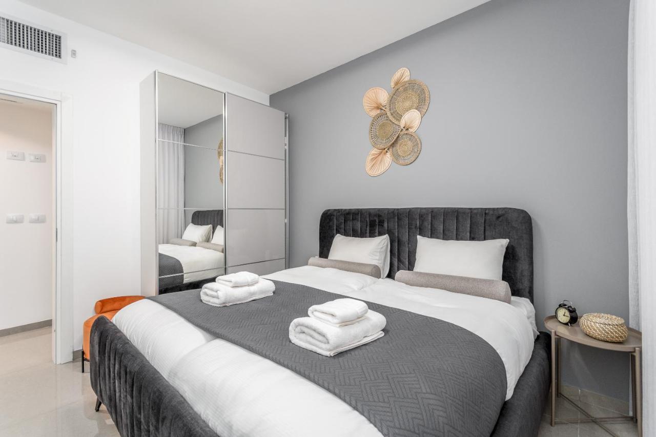 Haneviim Boutique - Mamilla Area Sea-U Baitulmaqdis Luaran gambar